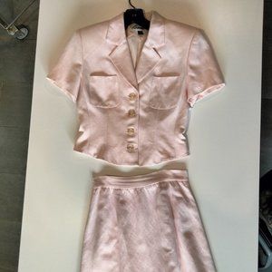 Barami short sleeve top and skirt sets